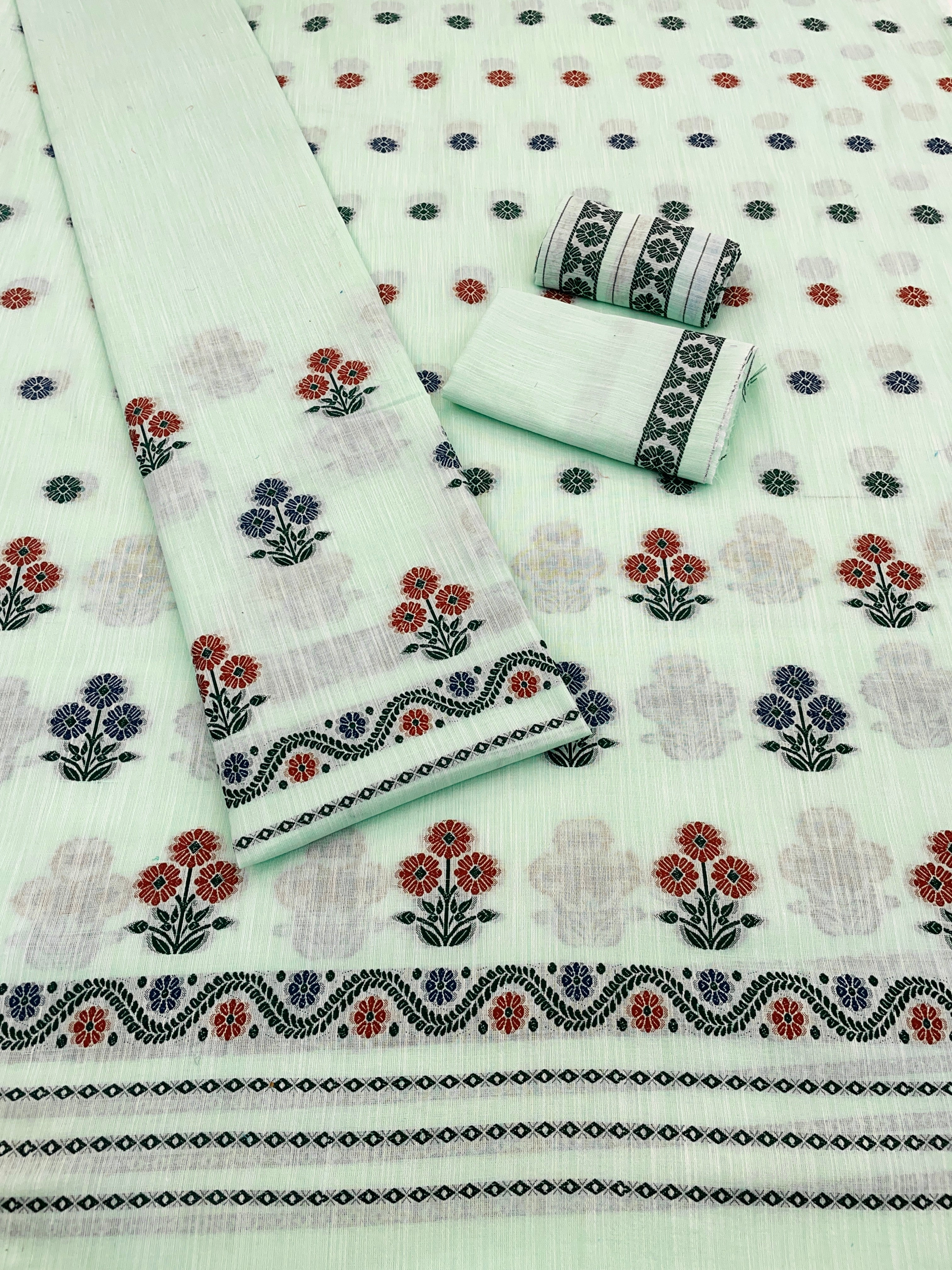 Soft Buwa Cotton Assamese Mekhela Chador Set – Pink Woven Design with Floral Motifs & Running Blouse