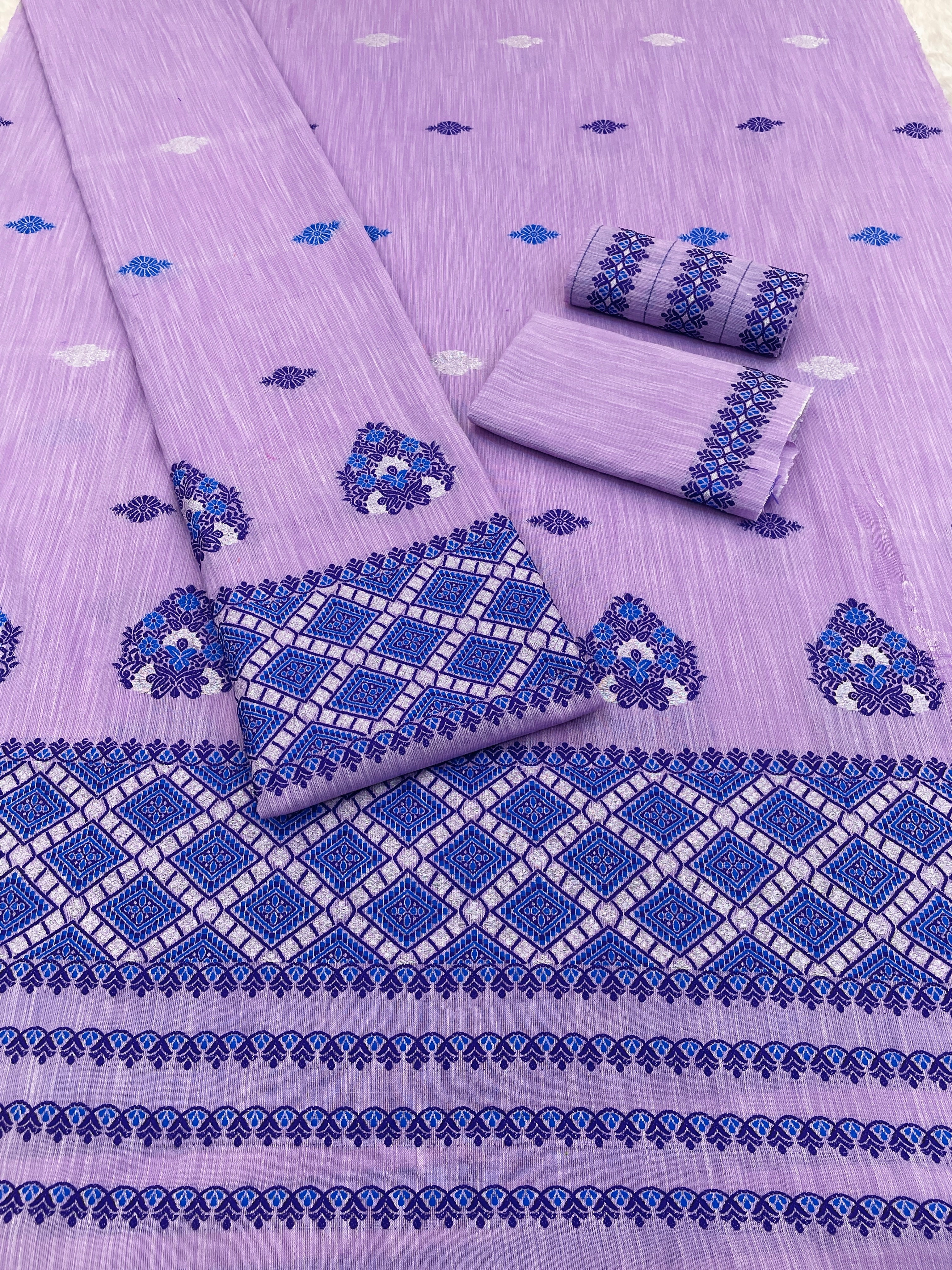 Elegant Assamese Mekhela Chador Set with Embroidered Detailing