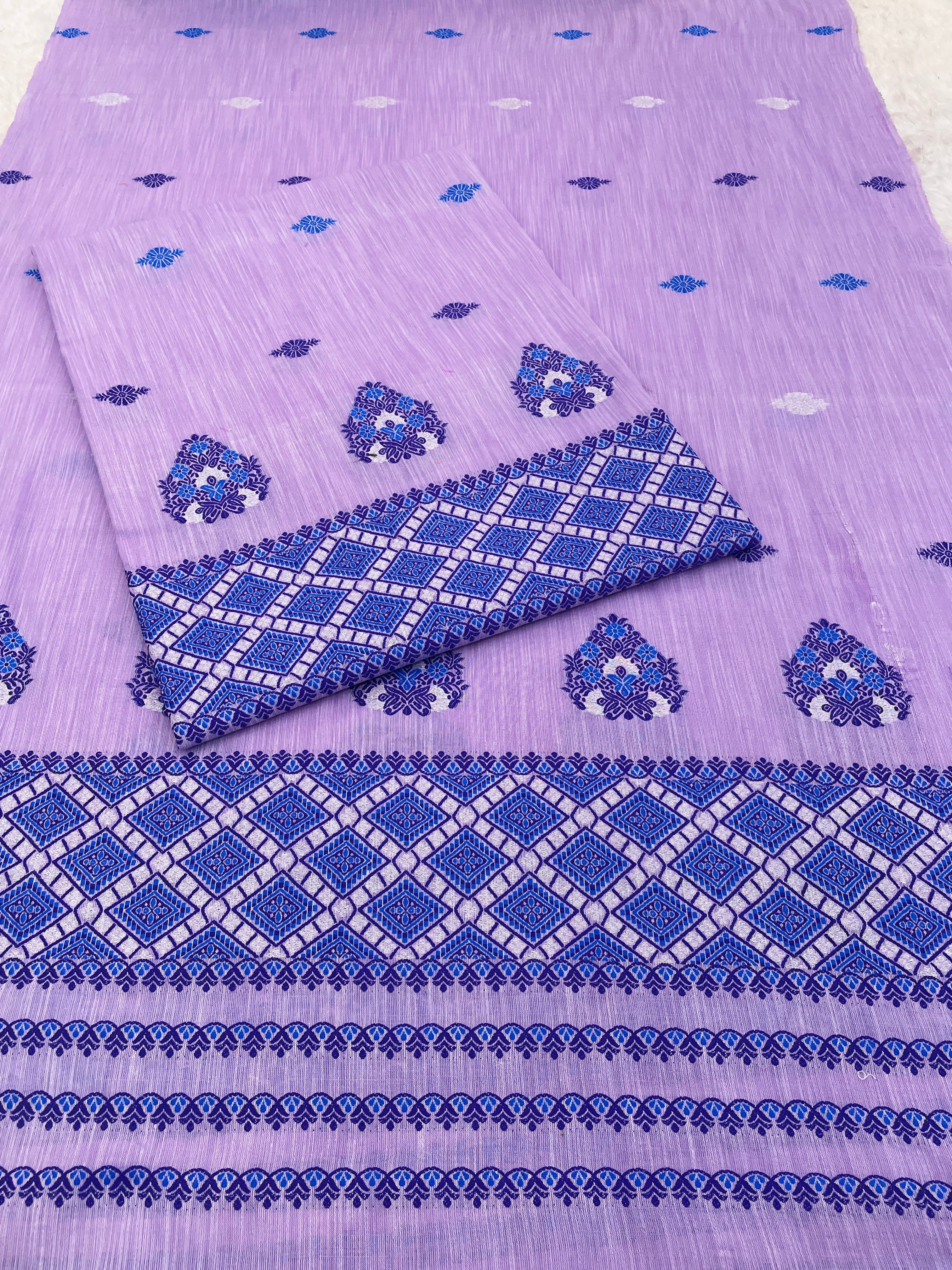 Elegant Assamese Mekhela Chador Set with Embroidered Detailing