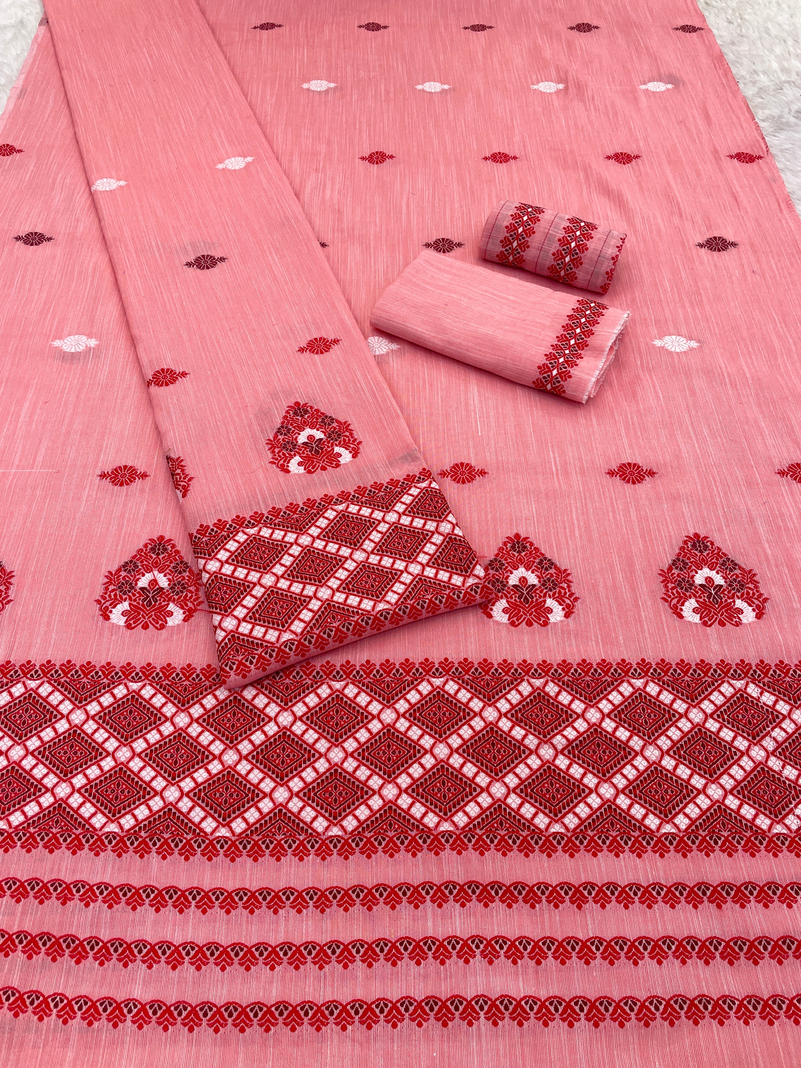 Elegant Assamese Mekhela Chador Set with Embroidered Detailing