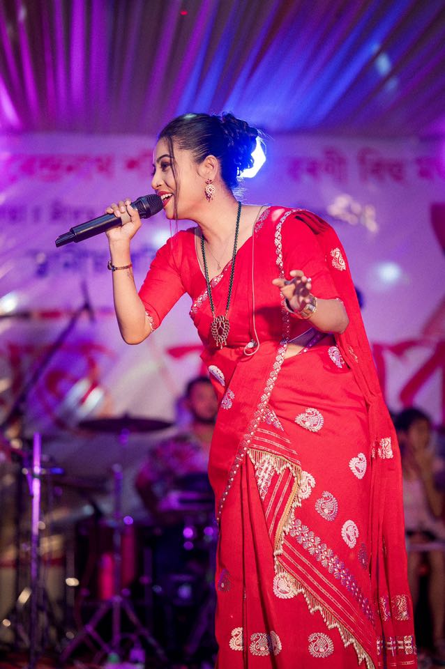 Radiant Red Mix Poly Paat Assamese Mekhela Chador Set – Traditional Woven Elegance