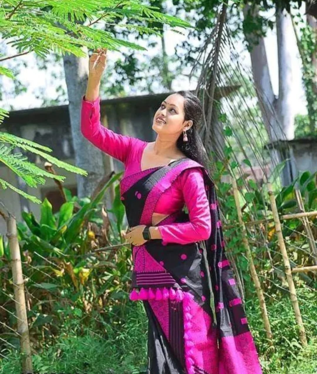 Assamese Mekhela Chador Set for Women – AC Cotton Embroidered with Blouse