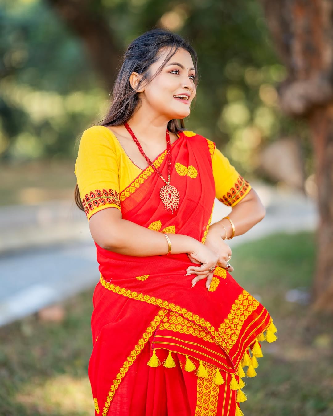AC Cotton Assamese Mekhela Chador Set – Red & Yellow Embroidered Traditional Wear for Women